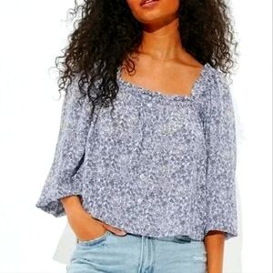 American Eagle blouse, full sleeves, blue floral, size m